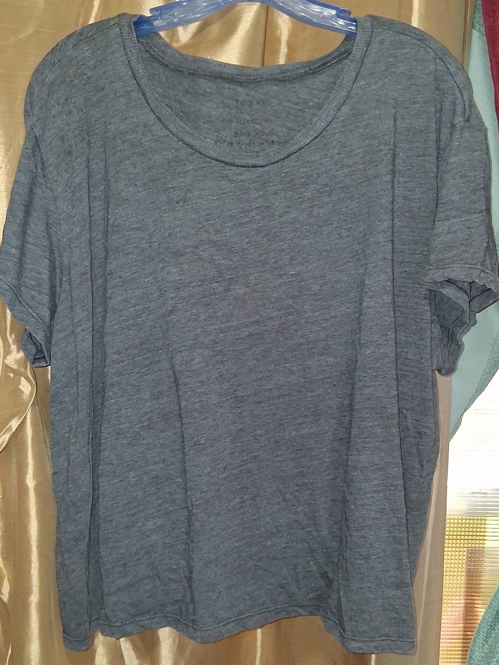torrid Relaxed Fit Heather Gray Short Sleeve Crew Neck Tee